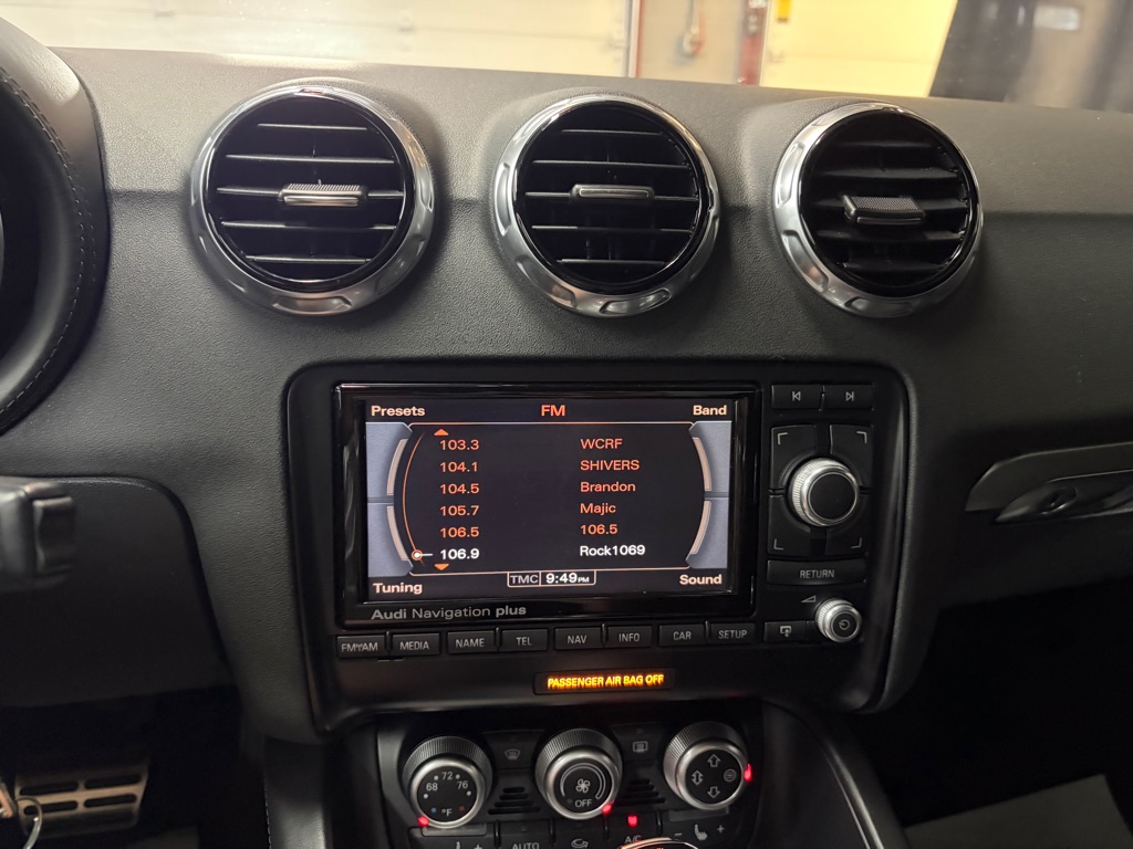 Photo 21 of this AUDI TT