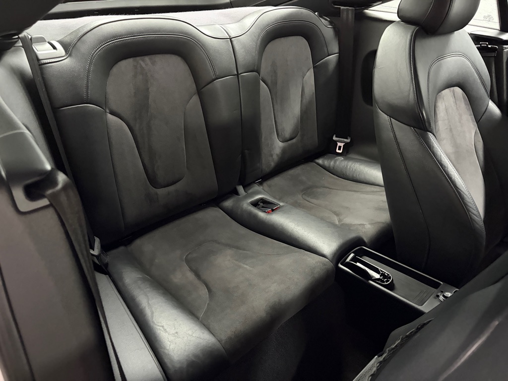 Photo 26 of this AUDI TT