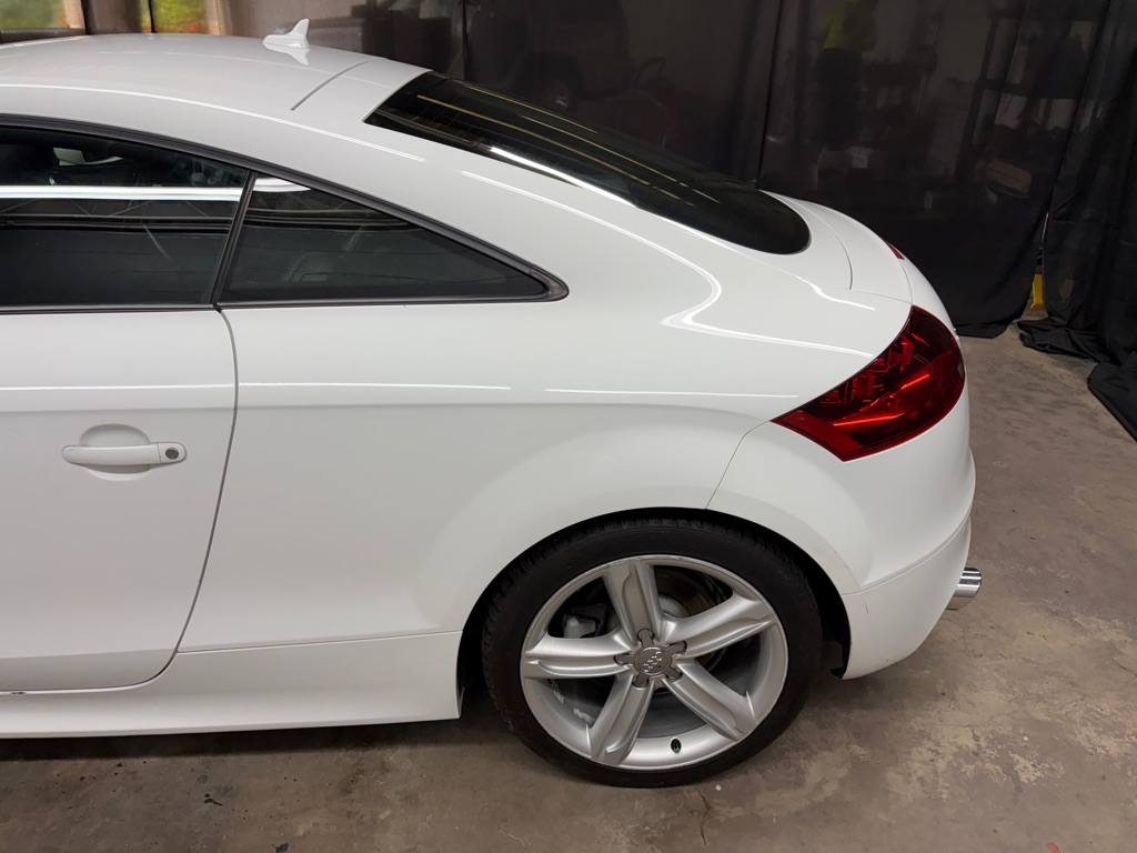 Photo 5 of this AUDI TT