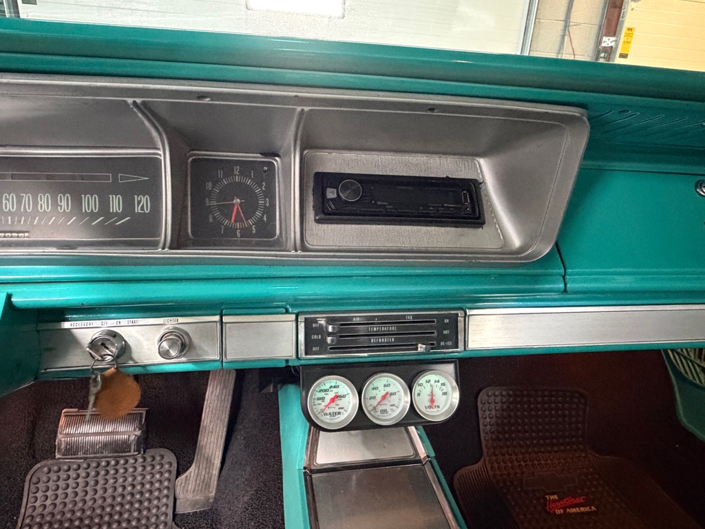 Photo 26 of this CHEVROLET IMPALA