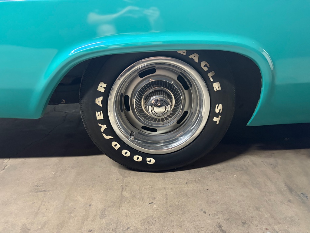 Photo 13 of this CHEVROLET IMPALA