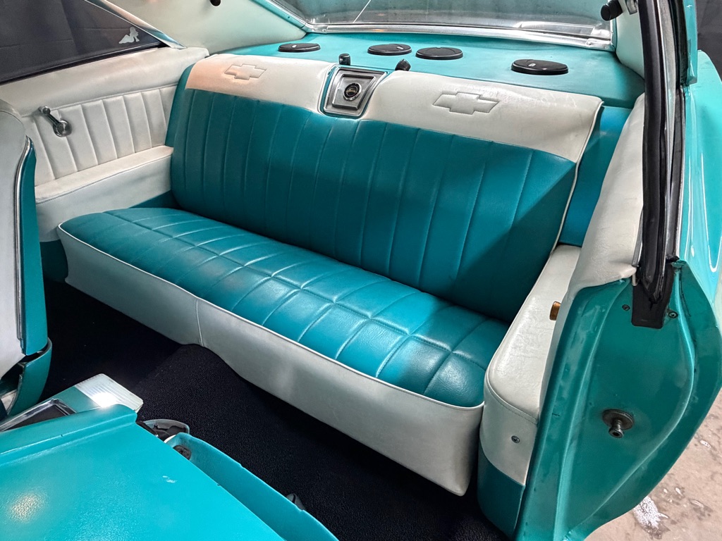 Photo 22 of this CHEVROLET IMPALA