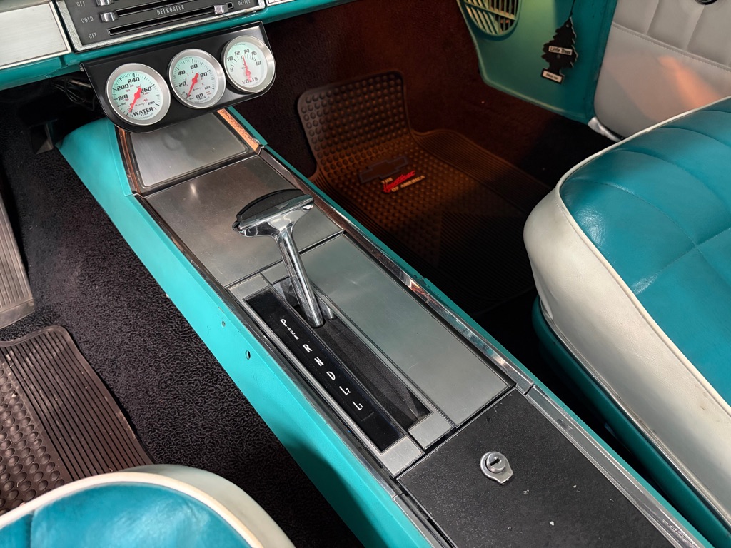 Photo 28 of this CHEVROLET IMPALA