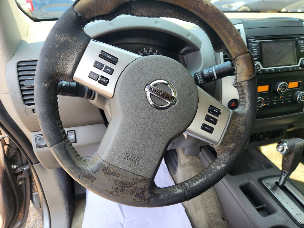 Photo 12 of this NISSAN FRONTIER