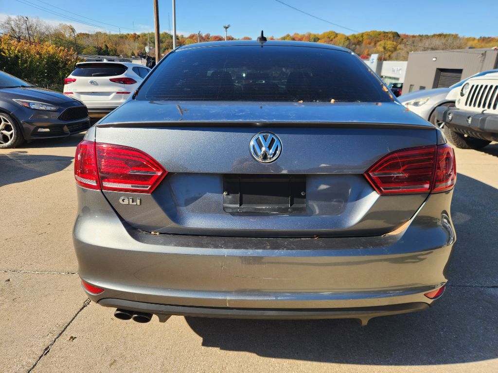 Photo 7 of this VOLKSWAGEN JETTA