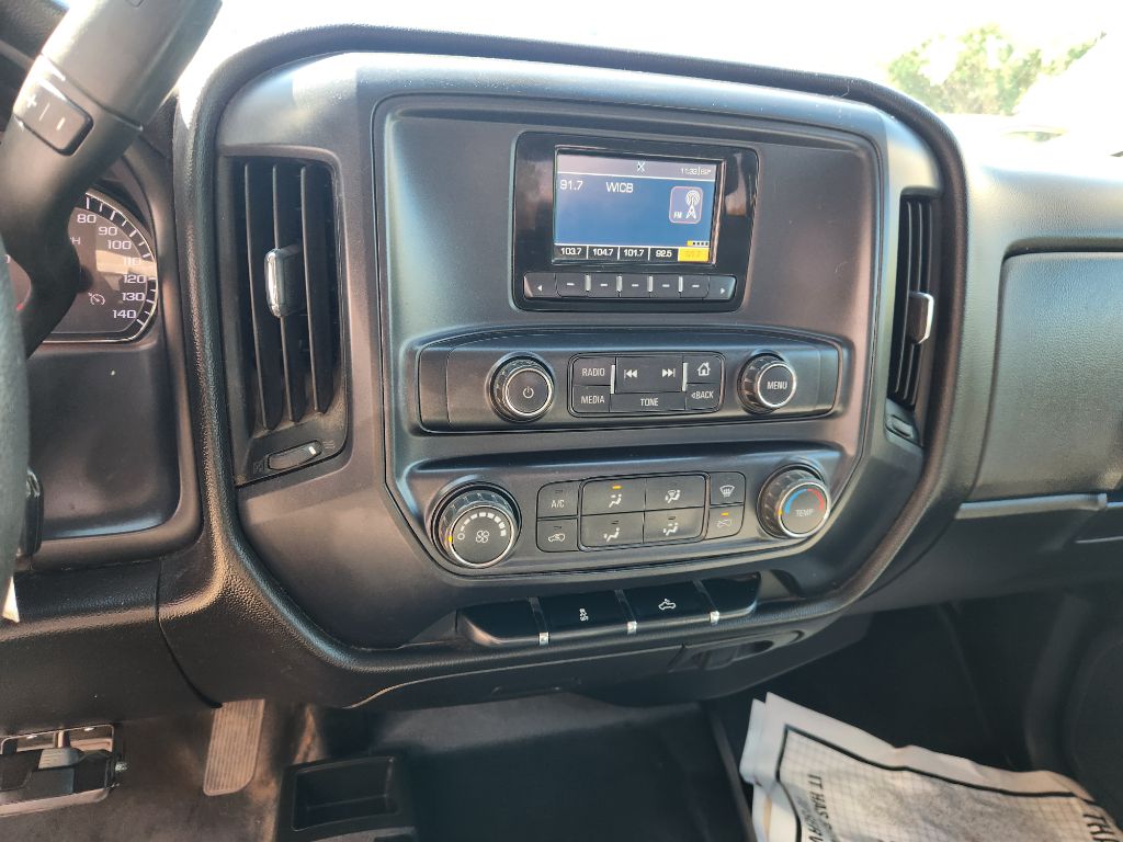 Photo 15 of this CHEVROLET SILVERADO 1500
