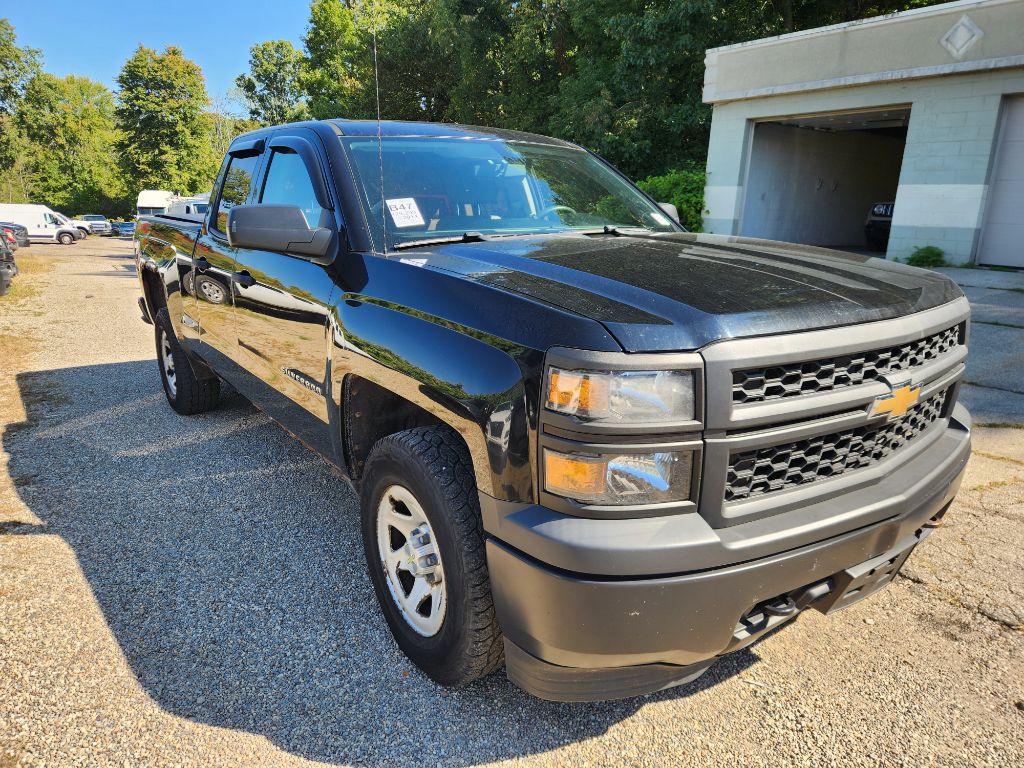 Photo 2 of this CHEVROLET SILVERADO 1500