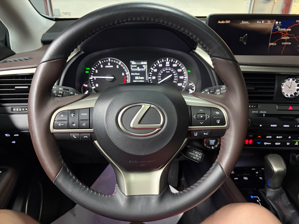 Photo 21 of this LEXUS RX
