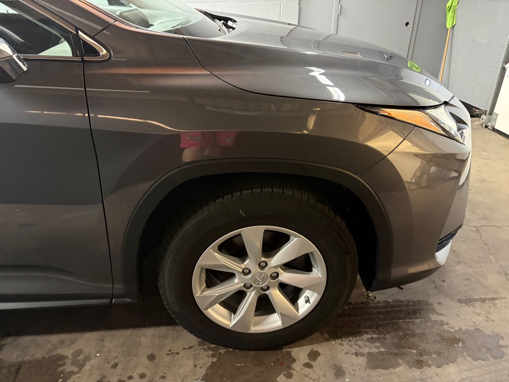 Photo 12 of this LEXUS RX