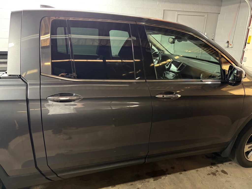 Photo 10 of this HONDA RIDGELINE