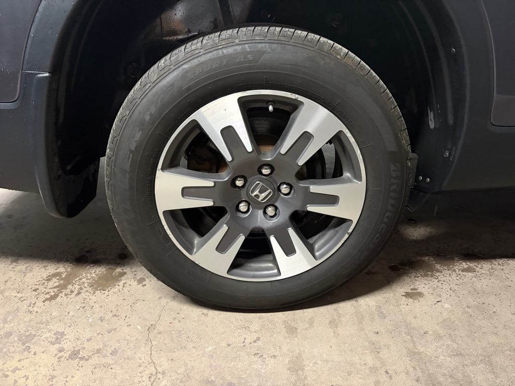 Photo 9 of this HONDA RIDGELINE