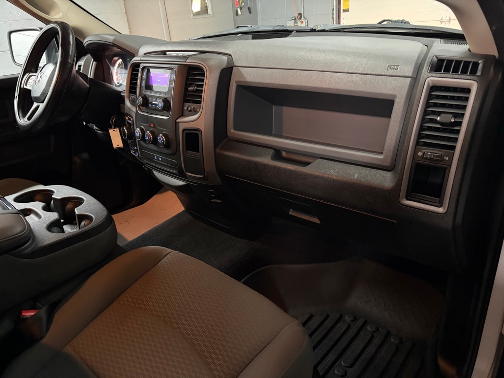 Photo 29 of this RAM 1500 CLASSIC