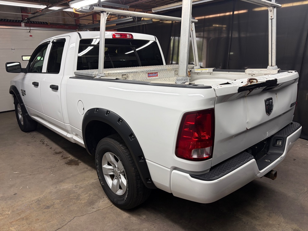 Photo 7 of this RAM 1500 CLASSIC
