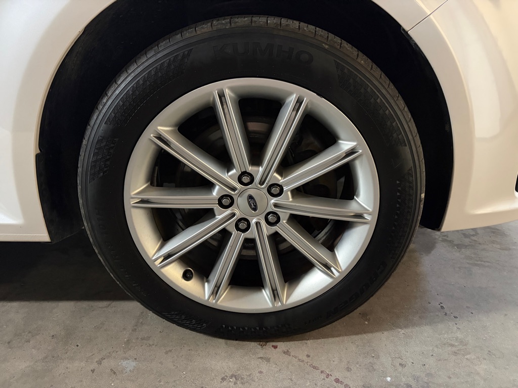 Photo 13 of this FORD FLEX