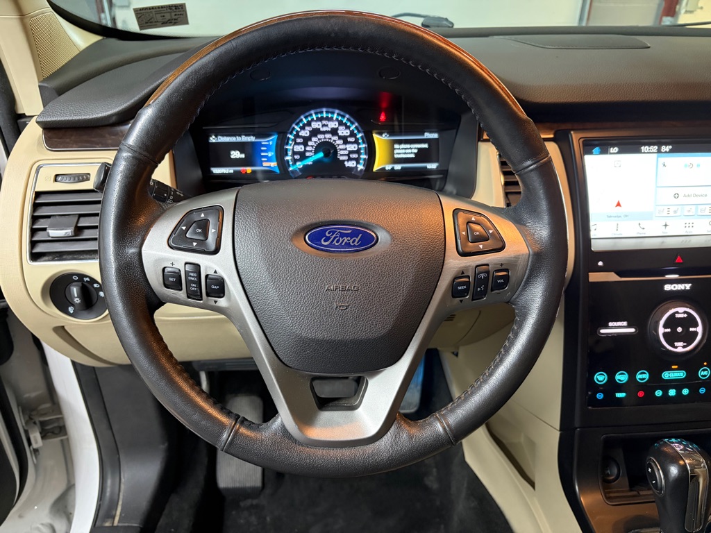 Photo 20 of this FORD FLEX