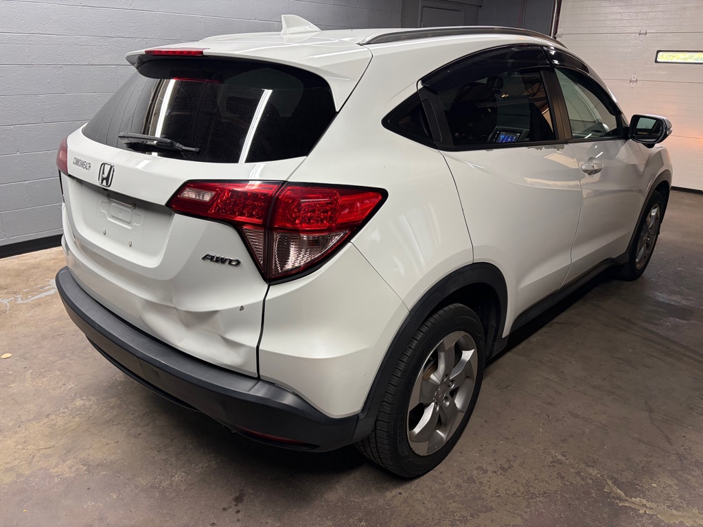 Photo 8 of this HONDA HR-V