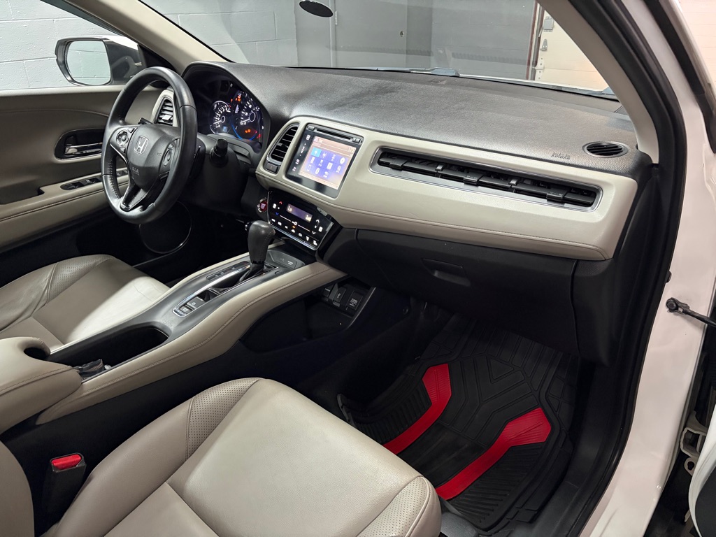 Photo 28 of this HONDA HR-V