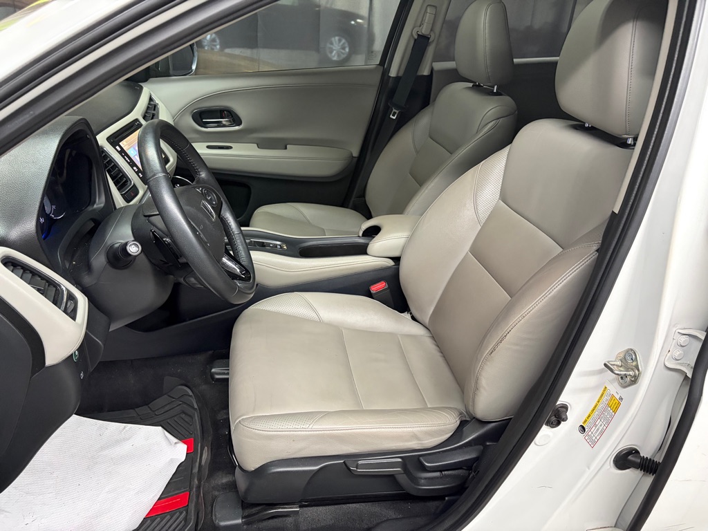 Photo 17 of this HONDA HR-V
