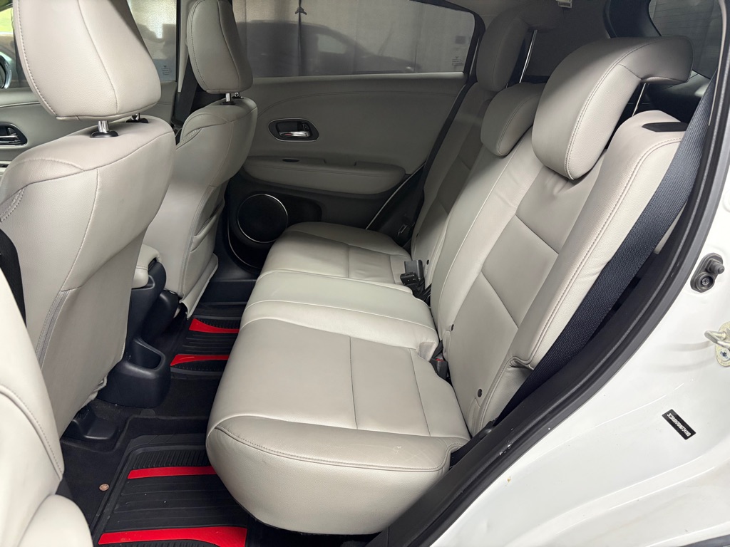 Photo 19 of this HONDA HR-V