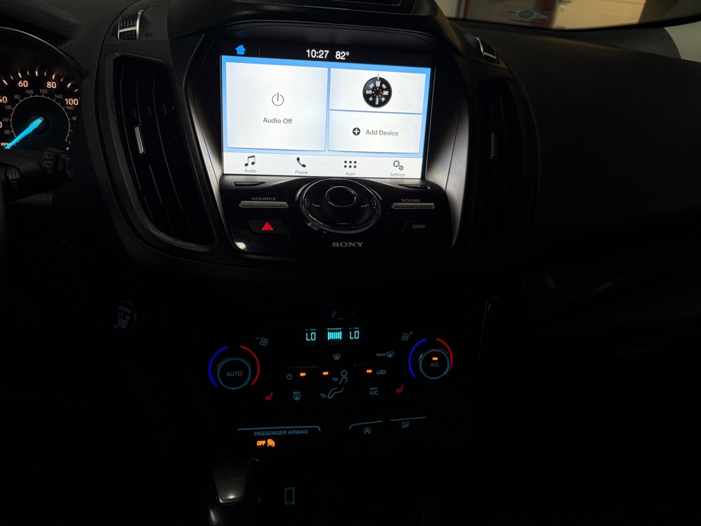 Photo 23 of this FORD ESCAPE