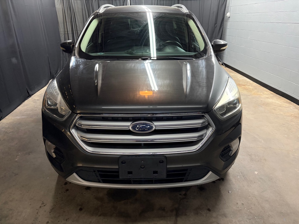 Photo 15 of this FORD ESCAPE