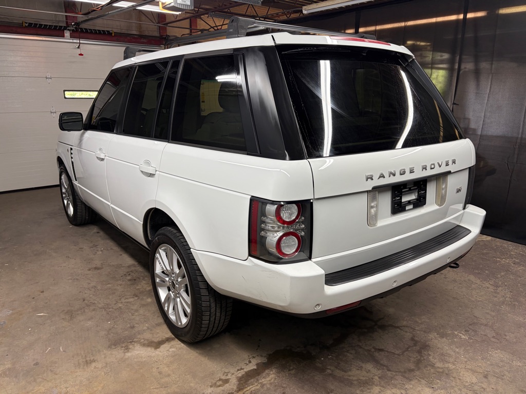 Photo 7 of this LAND ROVER RANGE ROVER