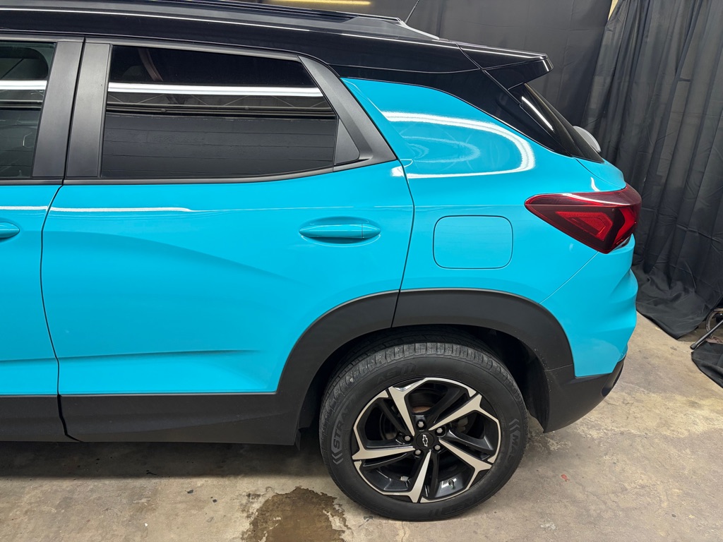 Photo 5 of this CHEVROLET TRAILBLAZER