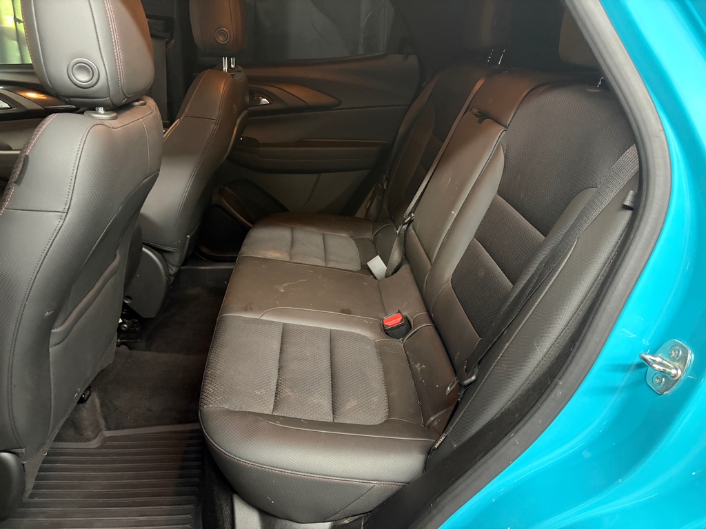 Photo 20 of this CHEVROLET TRAILBLAZER