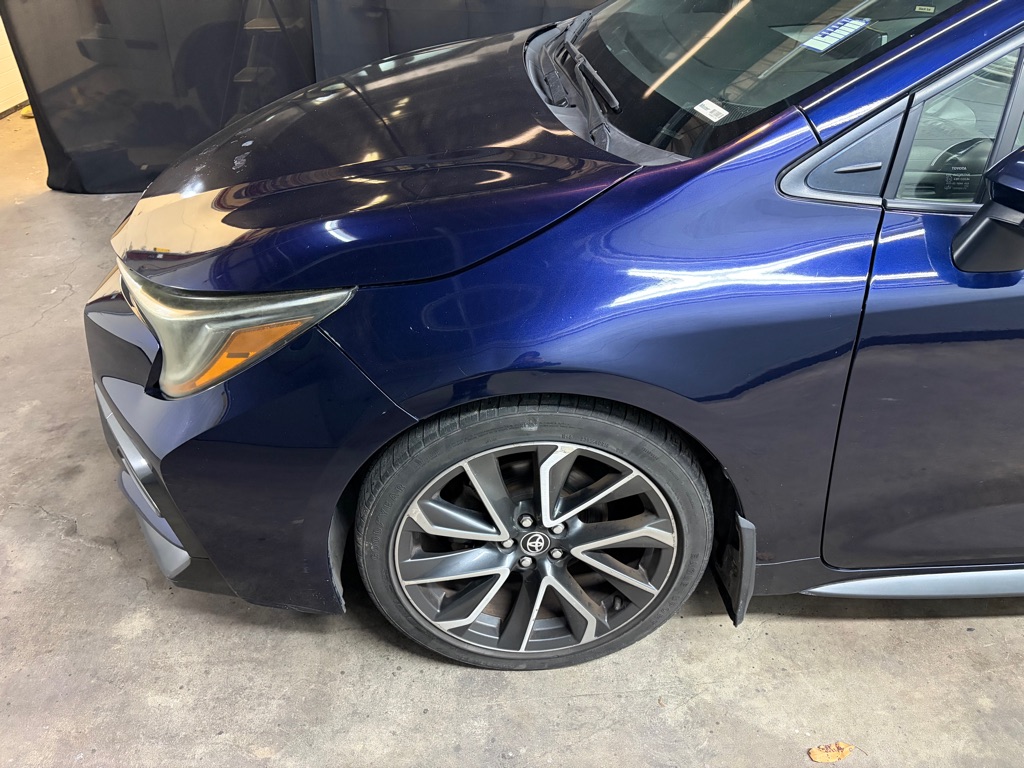 Photo 2 of this TOYOTA COROLLA
