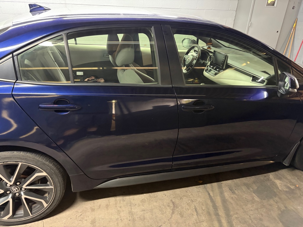 Photo 11 of this TOYOTA COROLLA