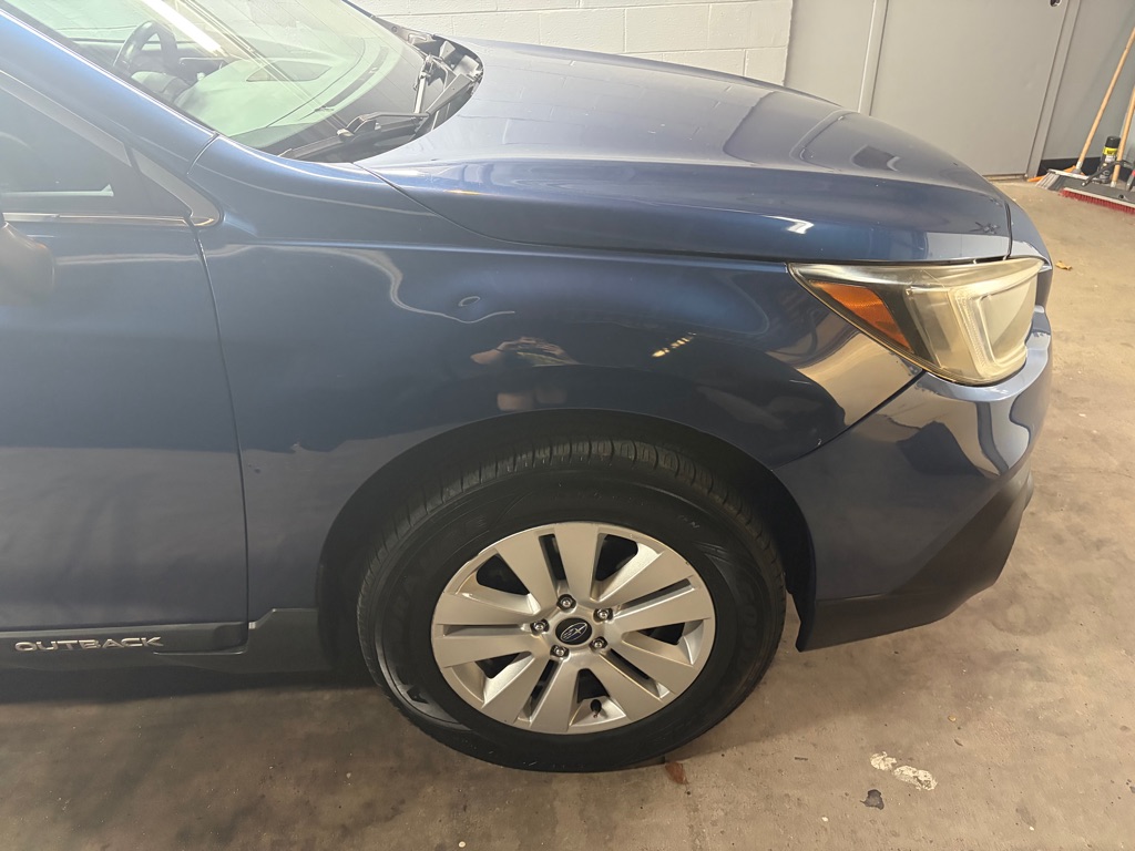 Photo 13 of this SUBARU OUTBACK