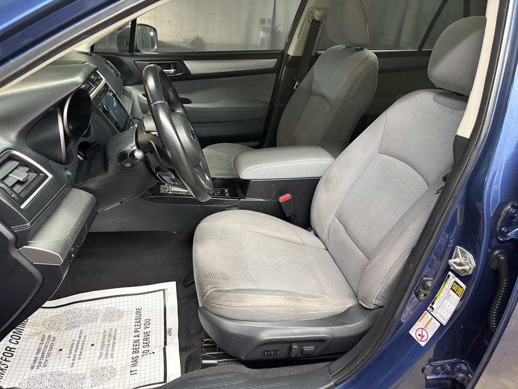Photo 17 of this SUBARU OUTBACK