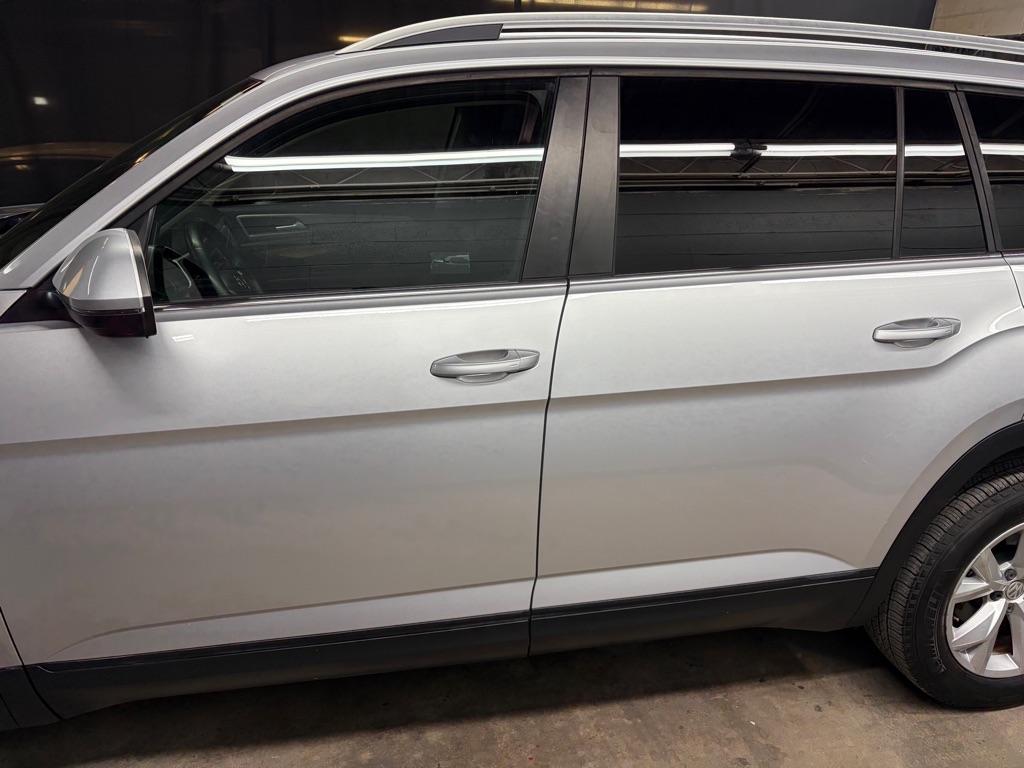 Photo 4 of this VOLKSWAGEN ATLAS