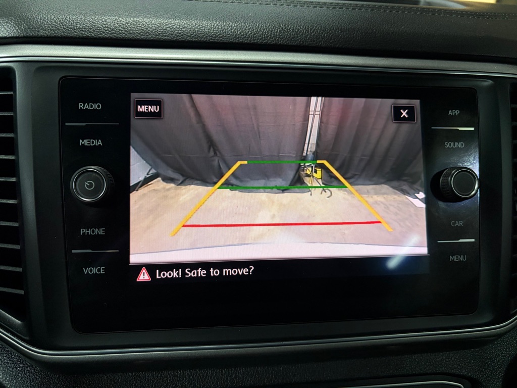 Photo 16 of this VOLKSWAGEN ATLAS
