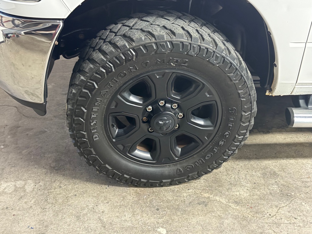 Photo 3 of this RAM 2500