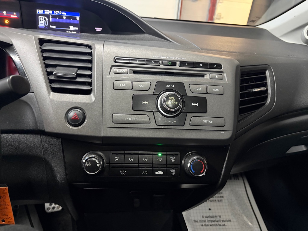 Photo 18 of this HONDA CIVIC