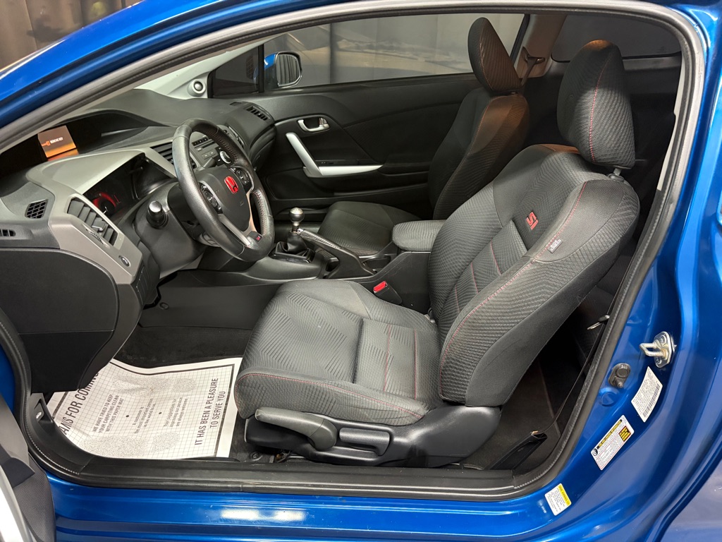 Photo 13 of this HONDA CIVIC