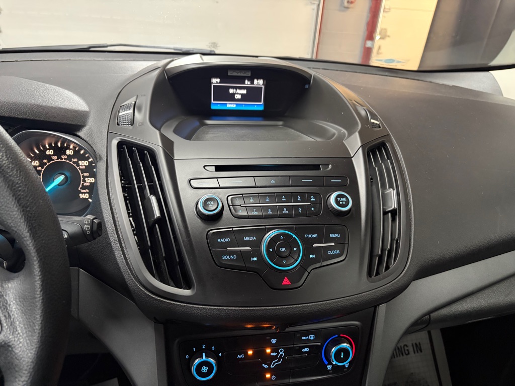 Photo 15 of this FORD ESCAPE