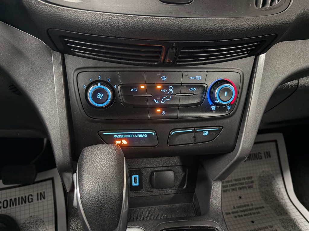 Photo 16 of this FORD ESCAPE