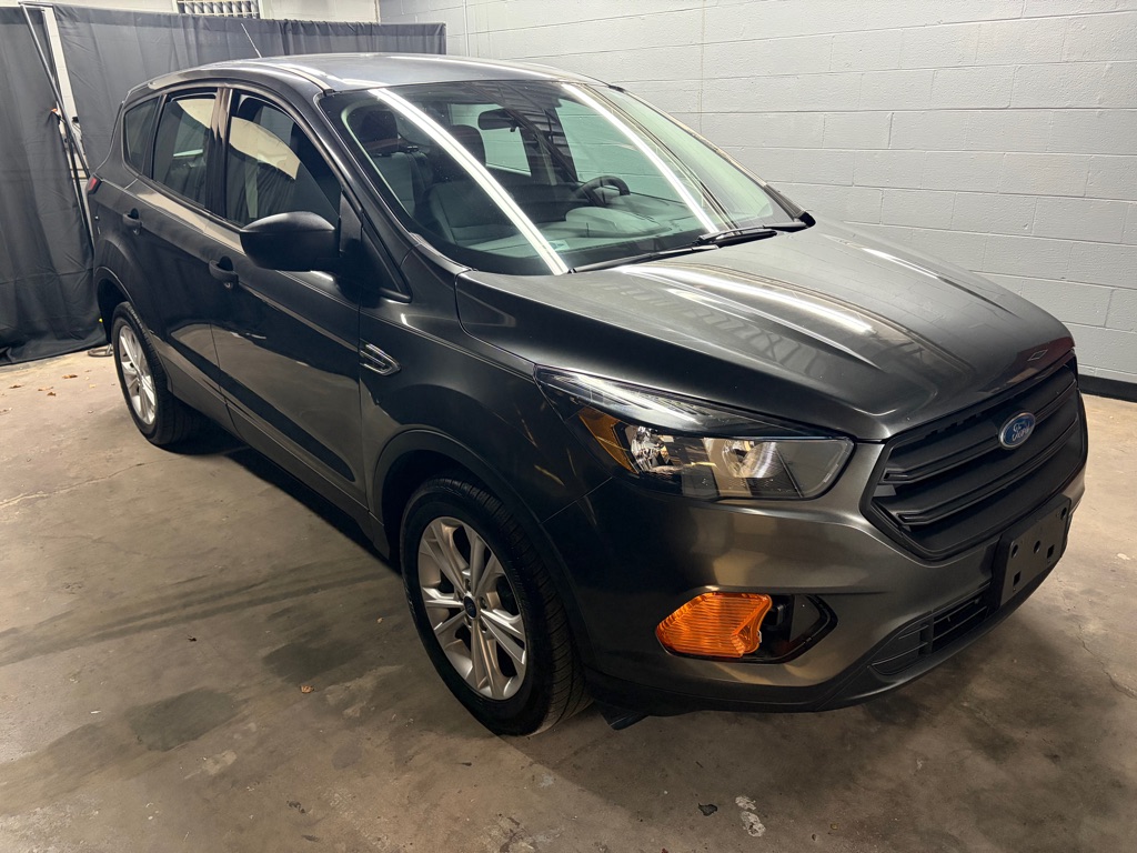 Photo 8 of this FORD ESCAPE