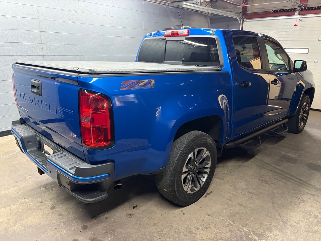 Photo 8 of this CHEVROLET COLORADO