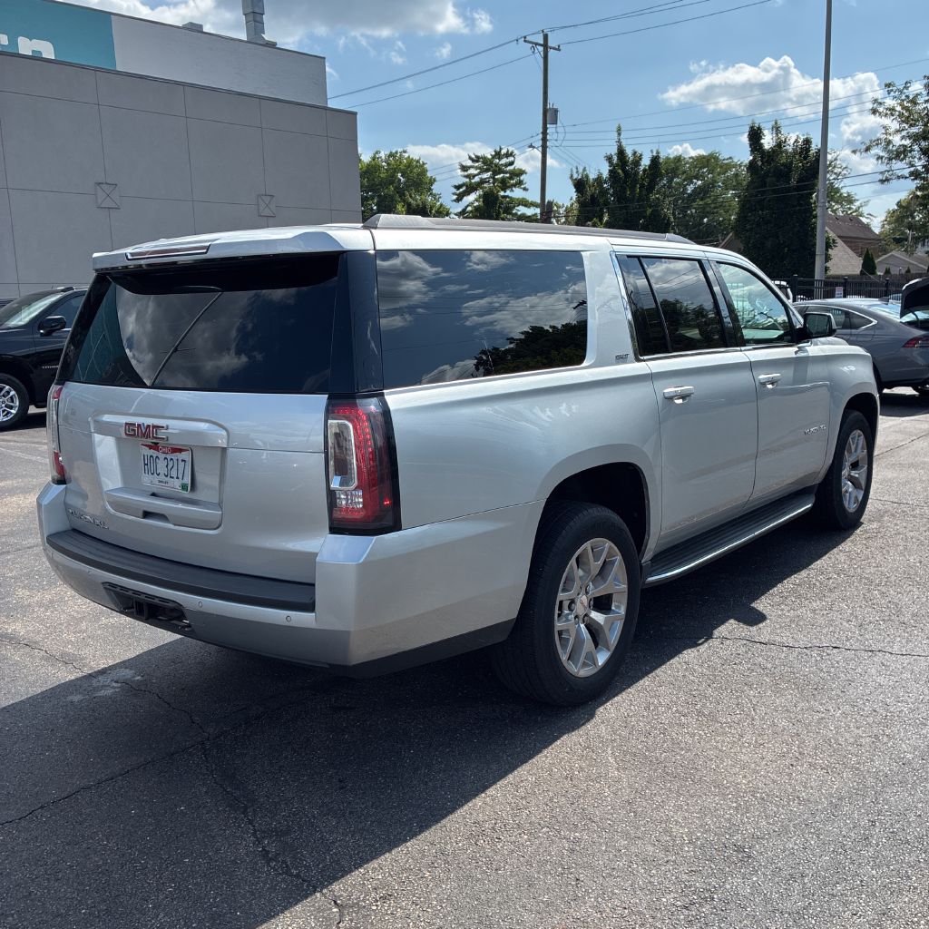 Photo 5 of this GMC YUKON XL
