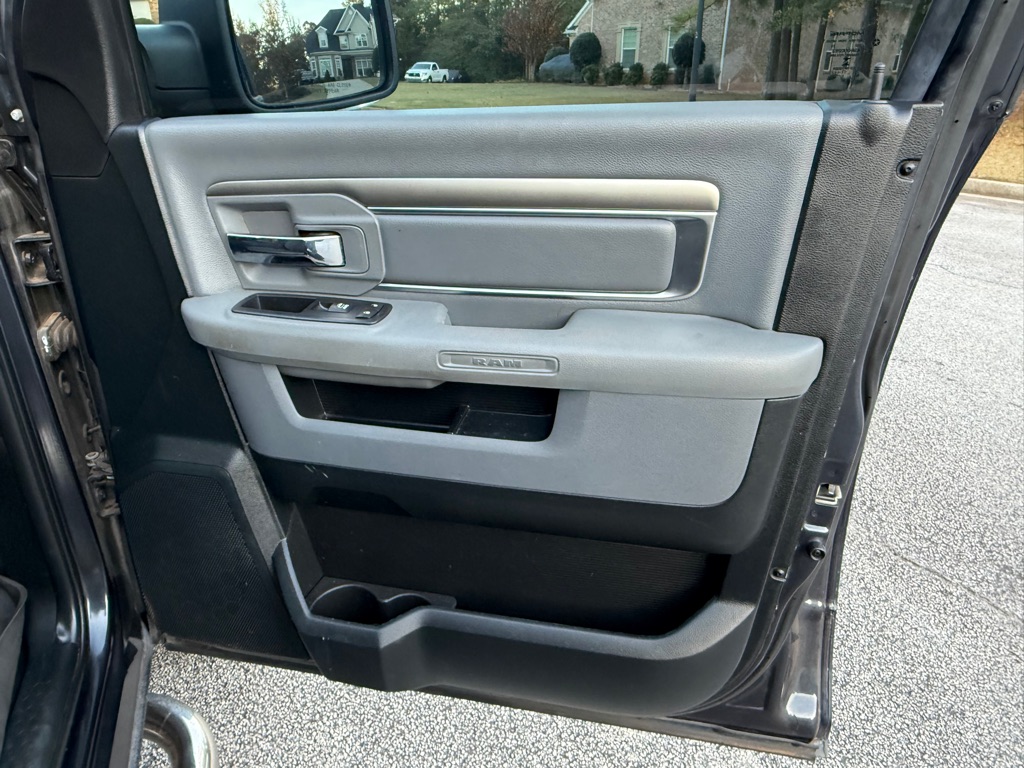 Photo 12 of this RAM 1500
