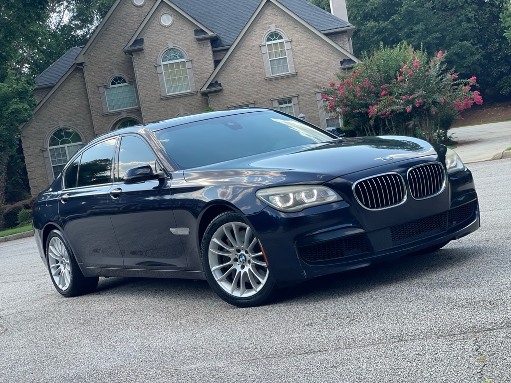 Photo 3 of this BMW 750