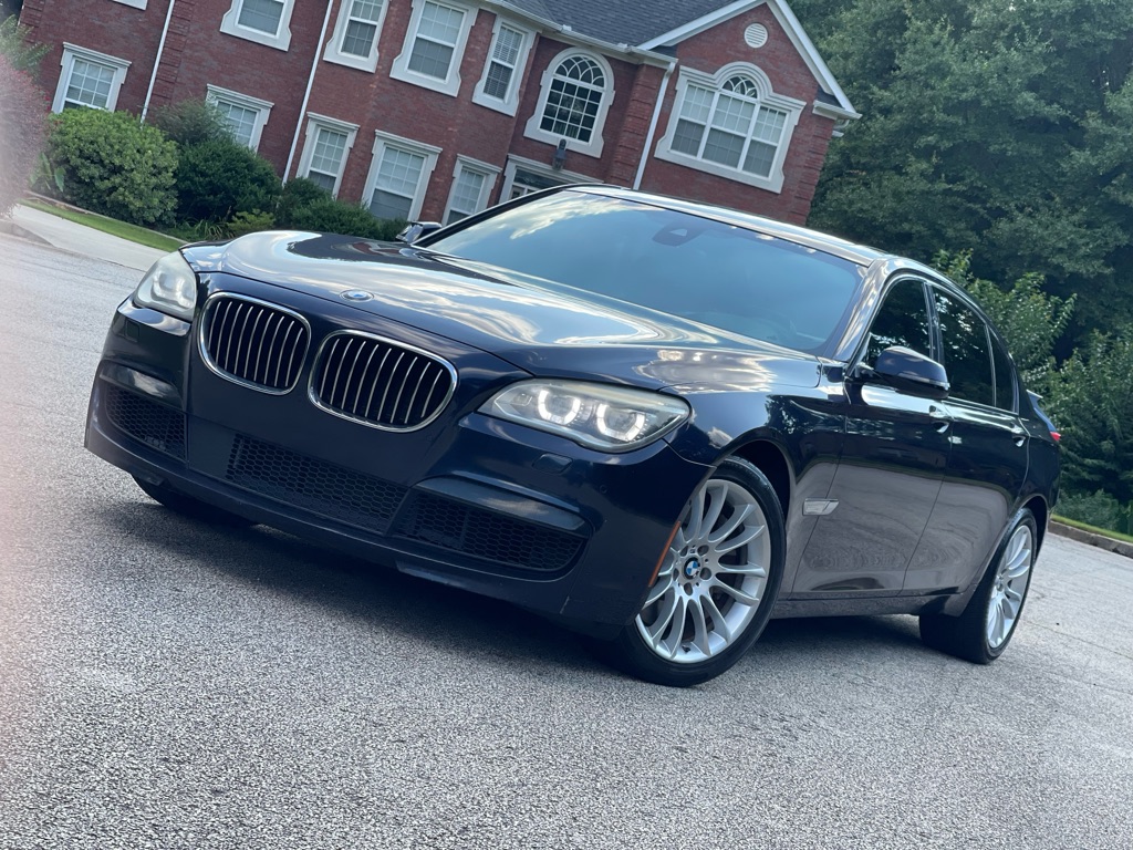 2014 BMW 750