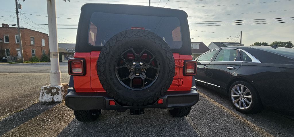 Photo 2 of this JEEP WRANGLER