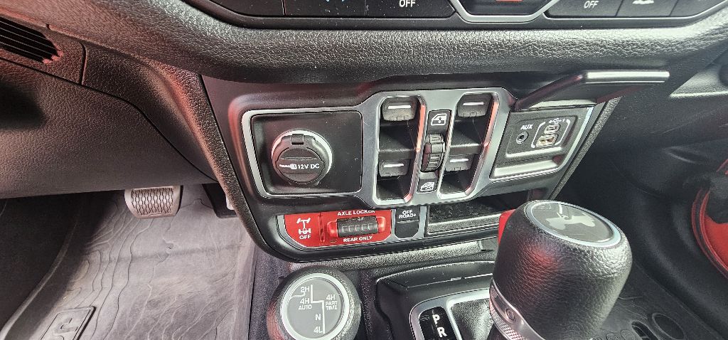 Photo 13 of this JEEP WRANGLER