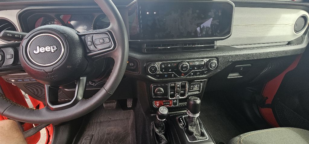 Photo 12 of this JEEP WRANGLER