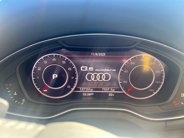 Photo 14 of this AUDI Q5