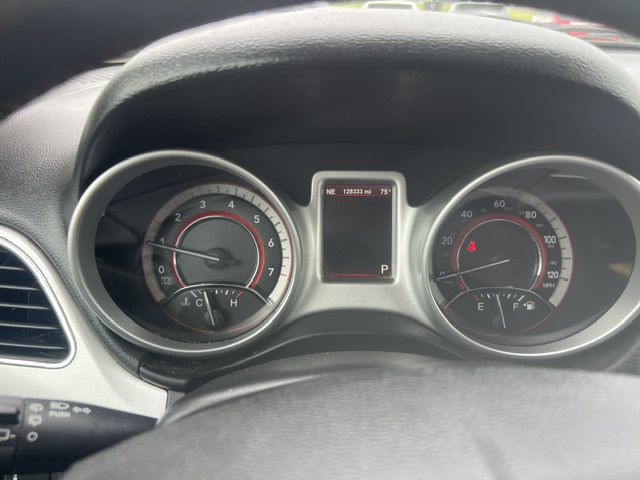 Photo 15 of this DODGE JOURNEY